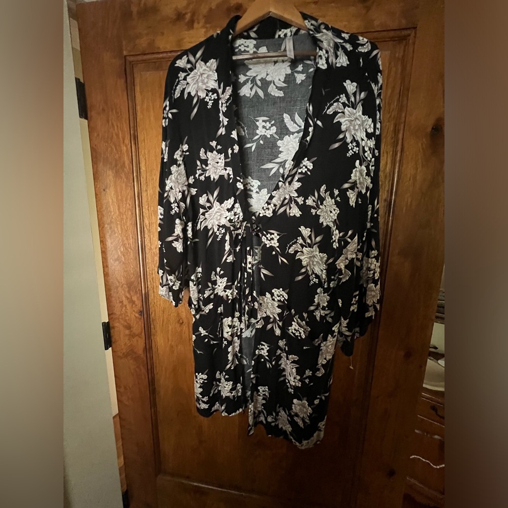 Kimono, One size, pockets and front tie